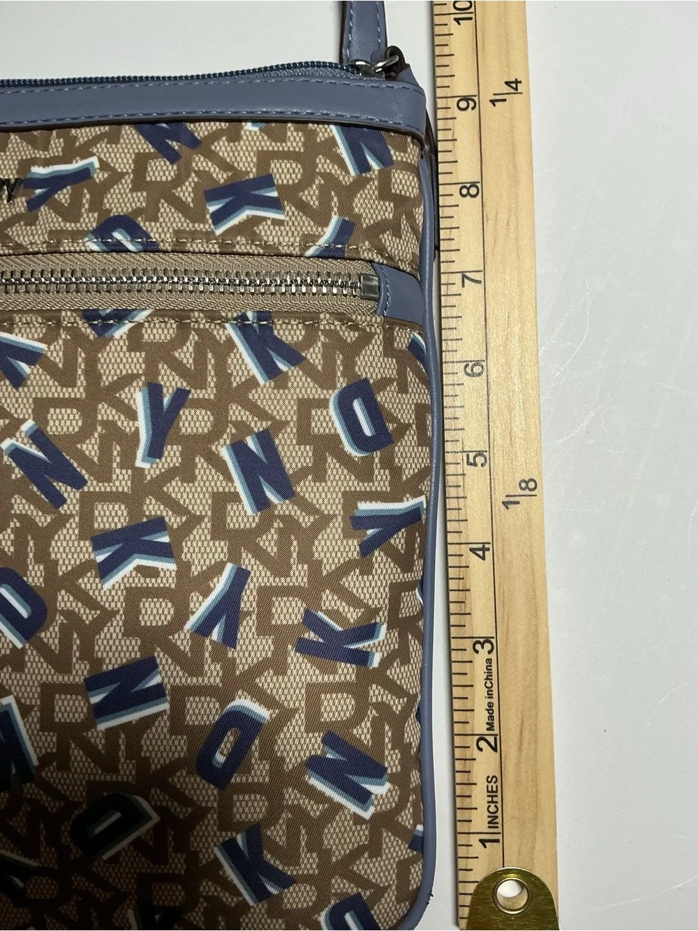 Dkny monogram print